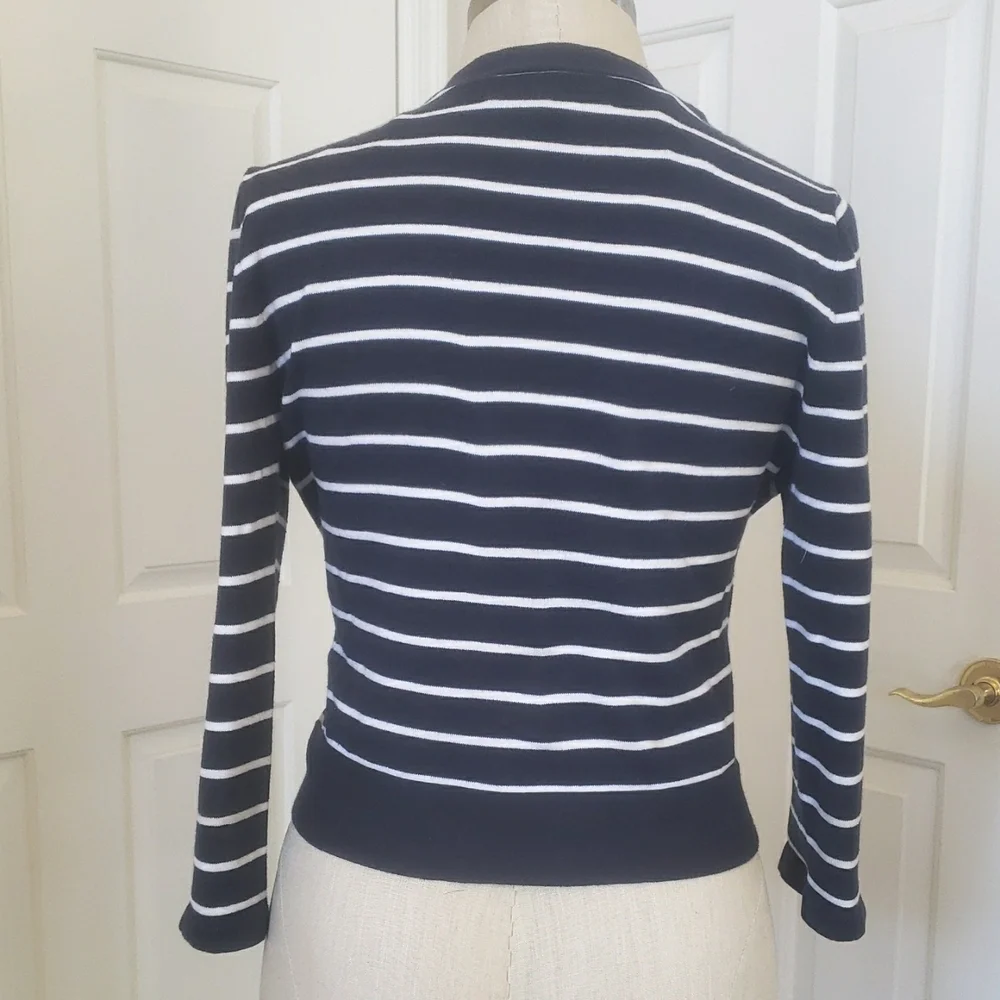 Vintage crisp nautical‑inspired